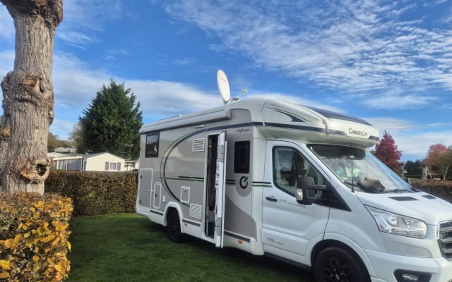 Boeking - Half-integraal camper - null - #96893