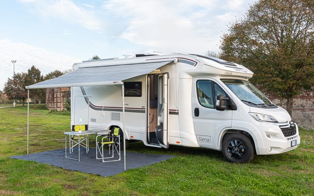 Location - Camping-car Profilé - null - #83922