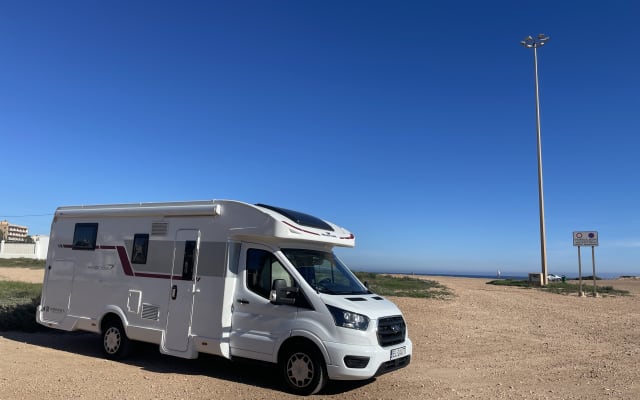 Alquiler - Camper gran volumen - null - #92692