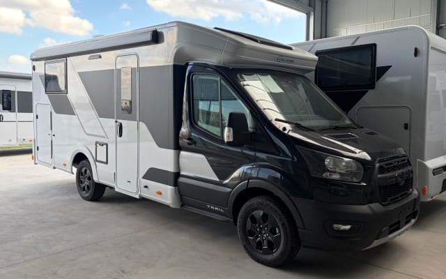 Boeking - Half-integraal camper - null - #97329