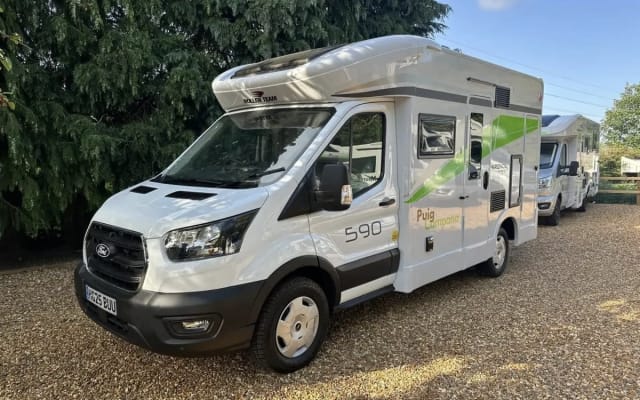Rental - Low profile motorhome - null - #91046