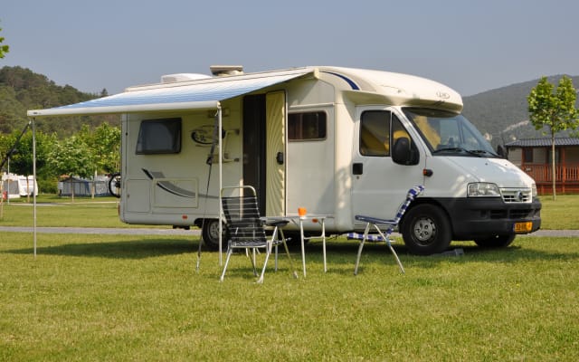 Location - Camping-car Profilé - null - #92533