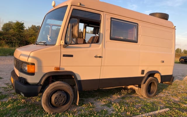 Boeking - Buscamper - null - #92929