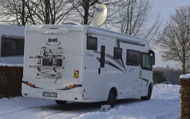 Location - Camping-car Intégral - null - #18187