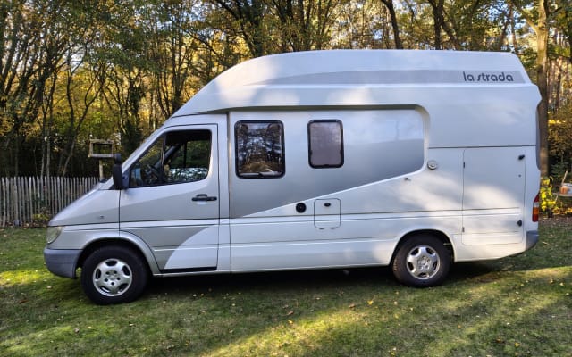 Location - Fourgon aménagé - null - #93150