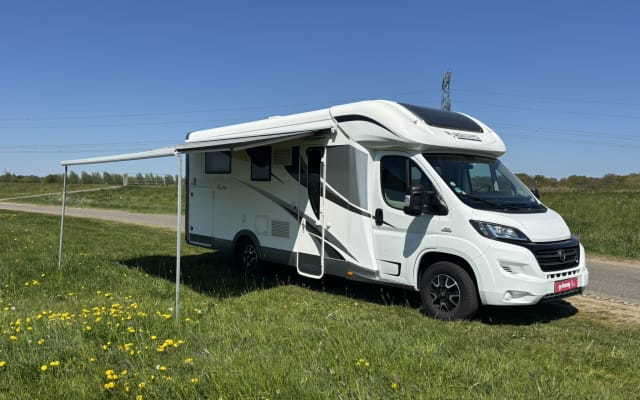 Vermietung - Teilintegriertes Wohnmobil - null - #95895
