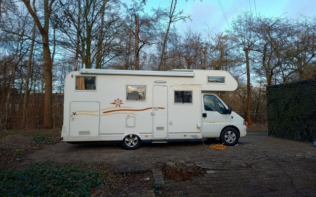 Boeking - Alkoof camper - null - #30474