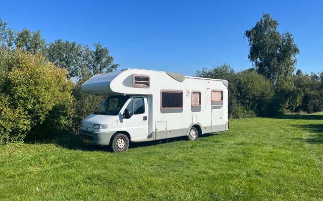 Boeking - Alkoof camper - null - #92615