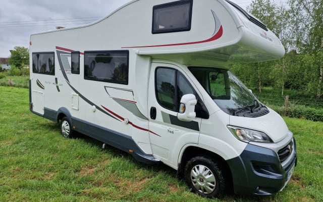 Rental - Coachbuilt motorhome - null - #53177