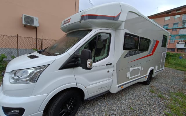 Location - Camping-car Profilé - null - #88126