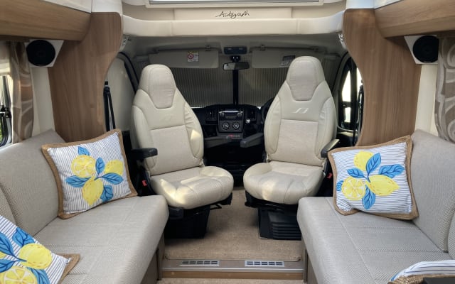 Rental - Low profile motorhome - null - #75847