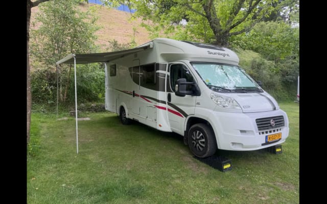 Boeking - Half-integraal camper - null - #94820