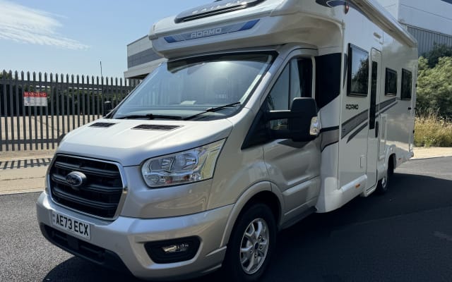 Rental - Low profile motorhome - null - #79861