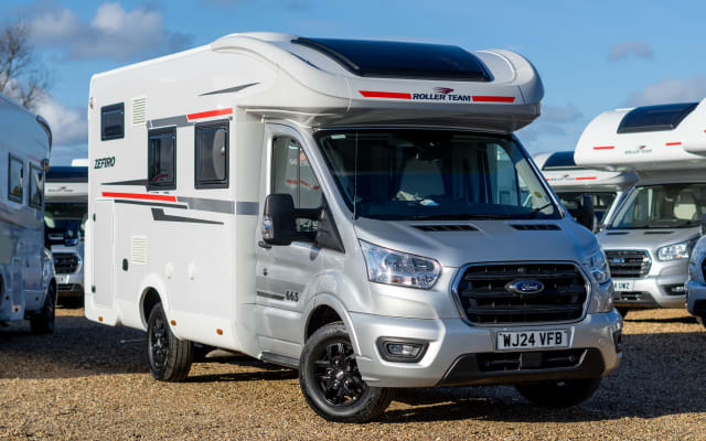 Rental - Low profile motorhome - null - #86438