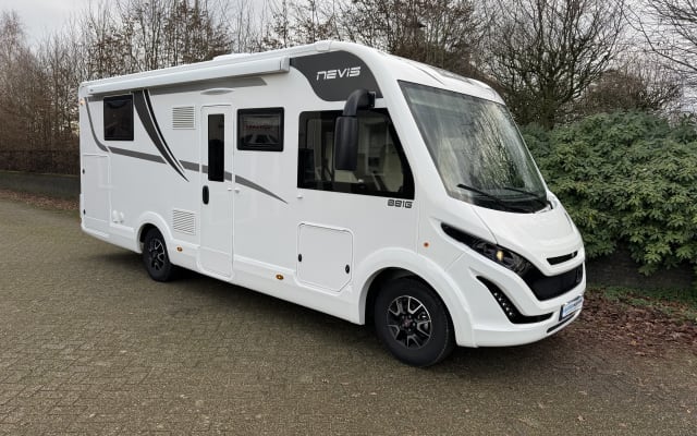 Location - Camping-car Intégral - null - #93280