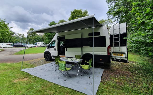 Rental - Large campervan - null - #44490