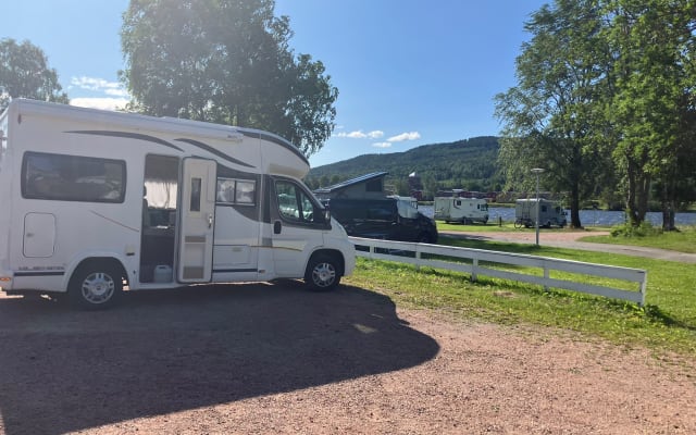 Boeking - Half-integraal camper - null - #93458
