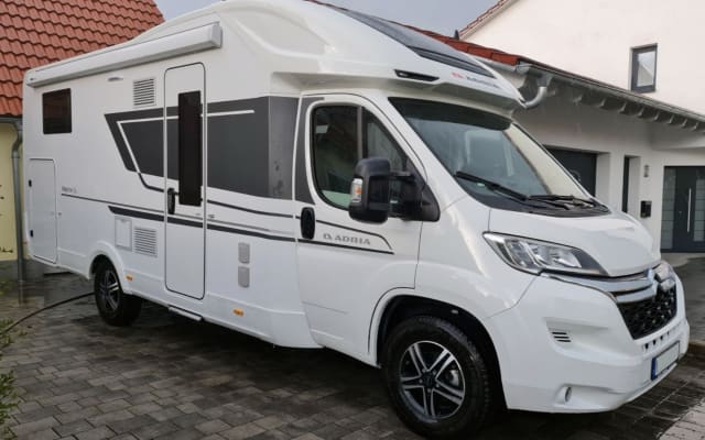 Boeking - Half-integraal camper - null - #60715