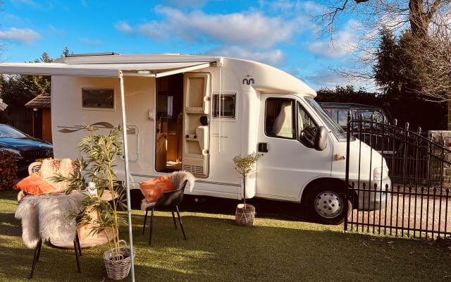 Boeking - Half-integraal camper - null - #68090