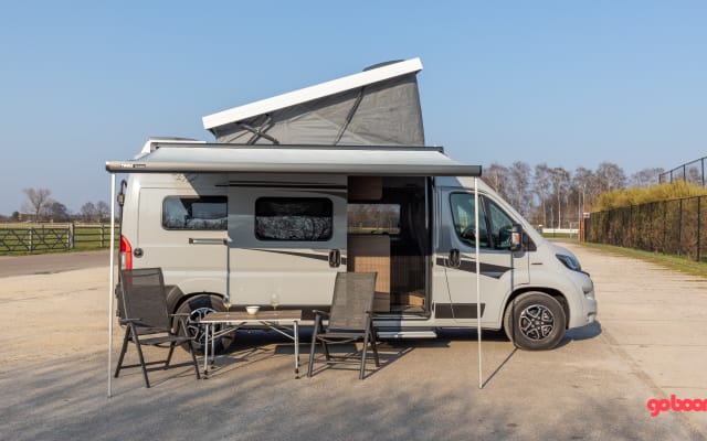 Location - Fourgon aménagé - null - #24622