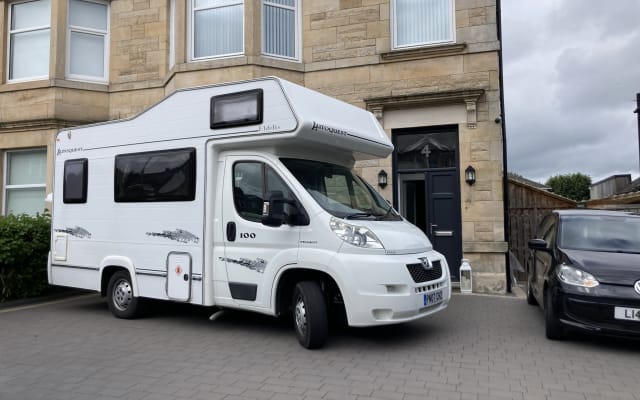 Rental - Coachbuilt motorhome - null - #59776
