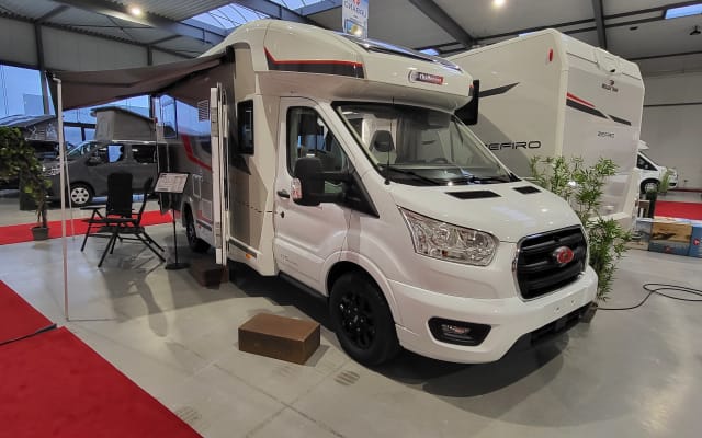 Location - Fourgon aménagé - null - #48553