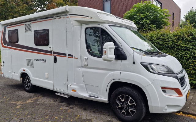 Boeking - Half-integraal camper - null - #92194