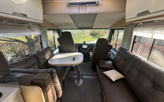 Location - Camping-car Intégral - null - #94050