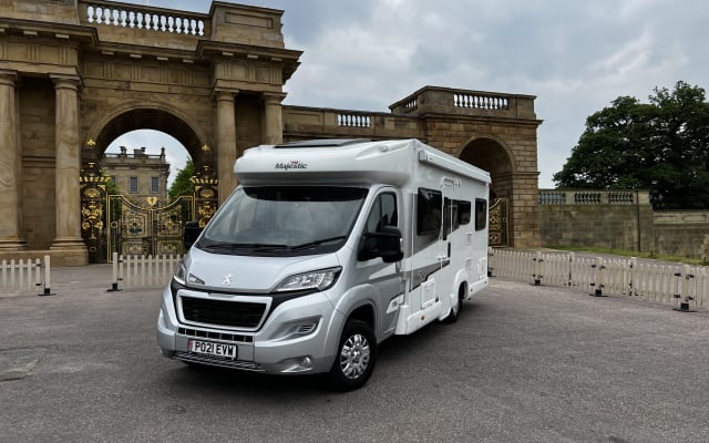 Location - Camping-car Profilé - null - #60628