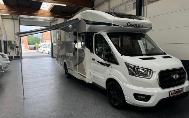 Boeking - Half-integraal camper - null - #93966