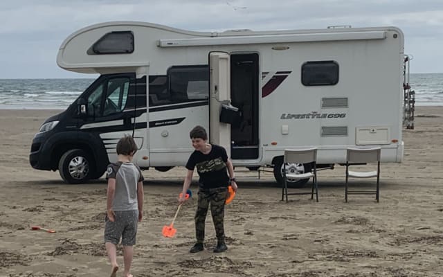 Rental - Coachbuilt motorhome - null - #50757