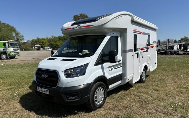 Rental - Low profile motorhome - null - #96845