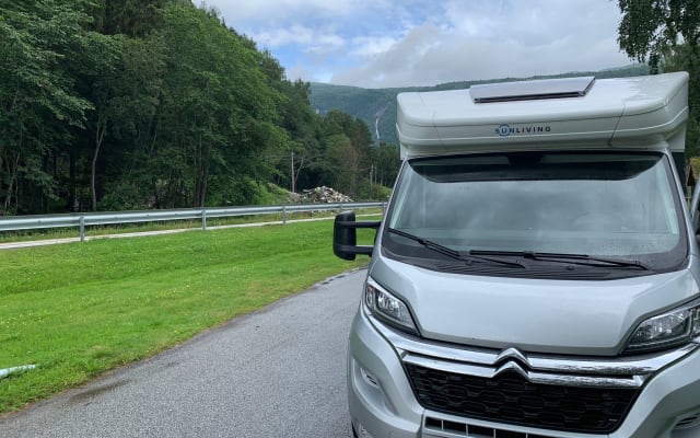 Boeking - Half-integraal camper - null - #75434