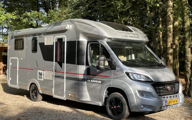 Location - Camping-car Profilé - null - #82283