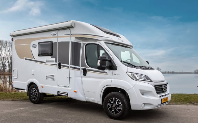 Boeking - Half-integraal camper - null - #98100