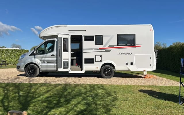 Rental - Low profile motorhome - null - #98565
