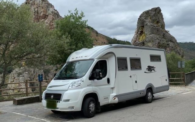 Boeking - Half-integraal camper - null - #74130