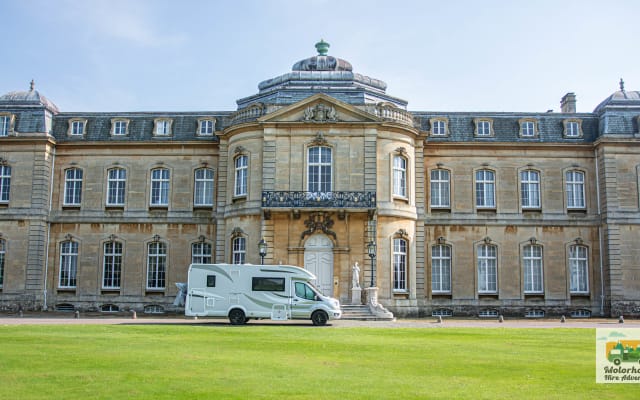 Rental - Low profile motorhome - null - #96375
