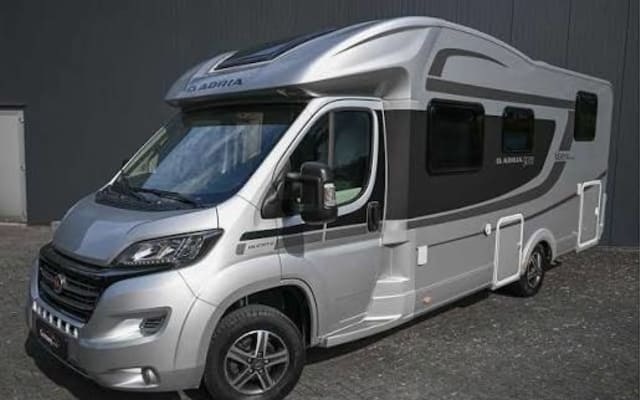 Boeking - Half-integraal camper - null - #93023