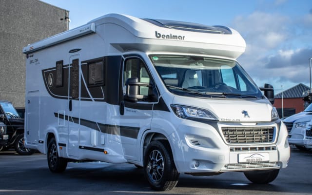 Boeking - Half-integraal camper - null - #96325