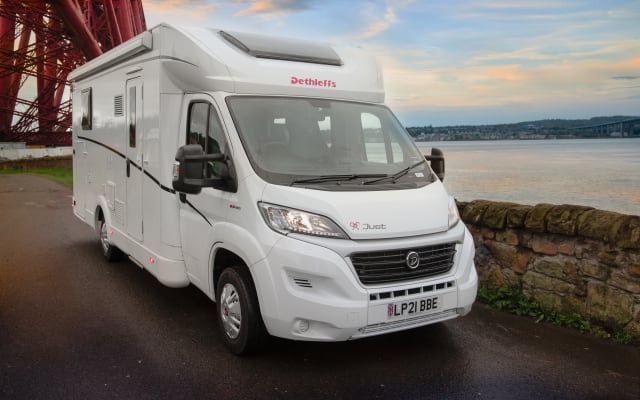 Rental - Low profile motorhome - null - #24023