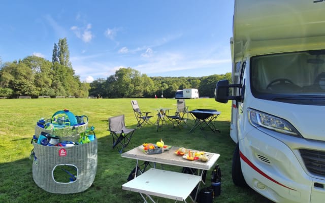 Rental - Coachbuilt motorhome - null - #62342