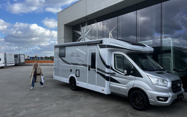 Alquiler - Autocaravana Perfilada - null - #92899