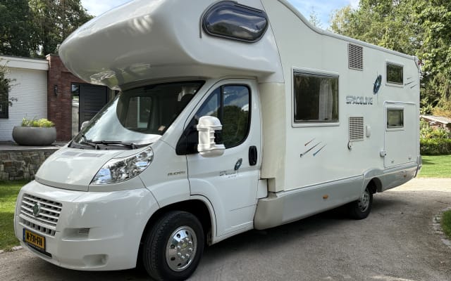Location - Camping-car Capucine - null - #97854