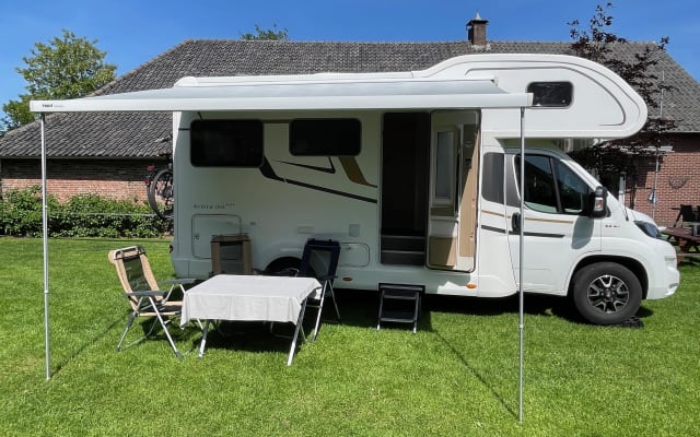 Rental - Coachbuilt motorhome - null - #94788