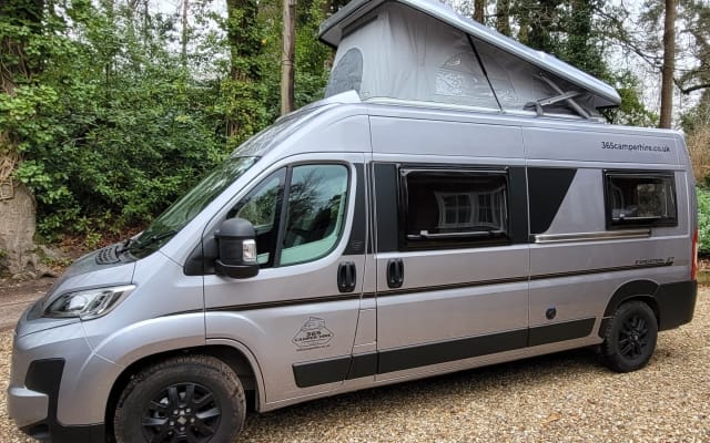 Rental - Large campervan - null - #80997