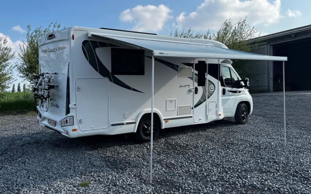 Rental - Low profile motorhome - null - #97955