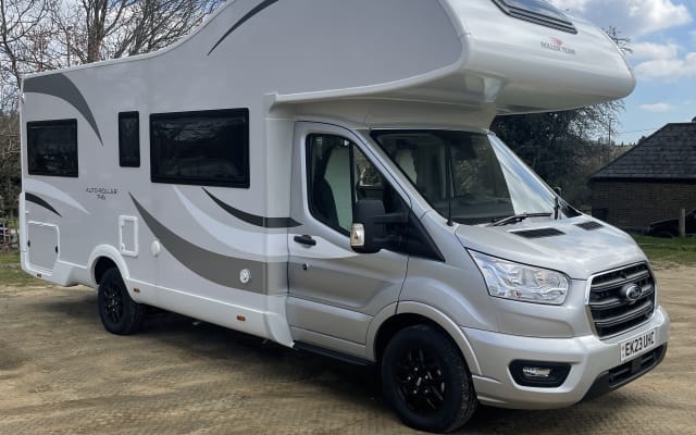 Rental - Coachbuilt motorhome - null - #51385