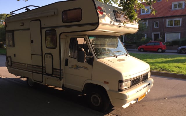 Alquiler - Autocaravana Capuchina - null - #32338