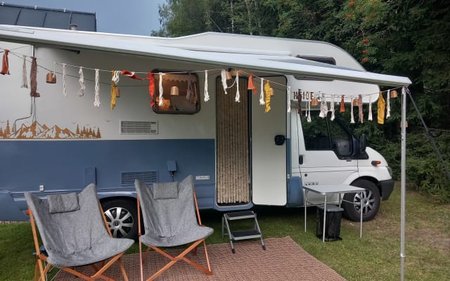Boeking - Alkoofcamper - null - #97900